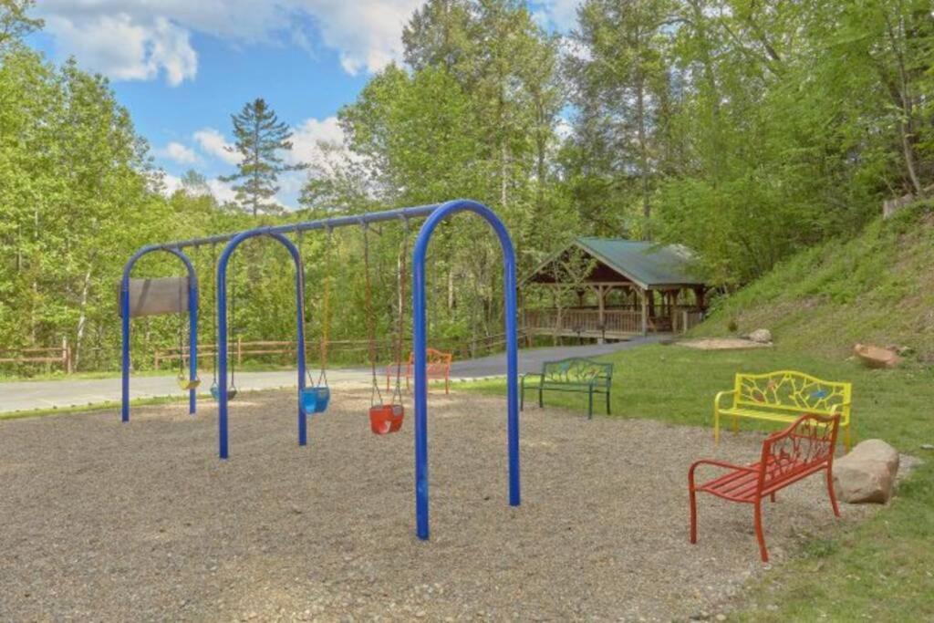 Mountain View 5 Bdrm Gatlinburg Cabin Near Downtown Arts Екстериор снимка