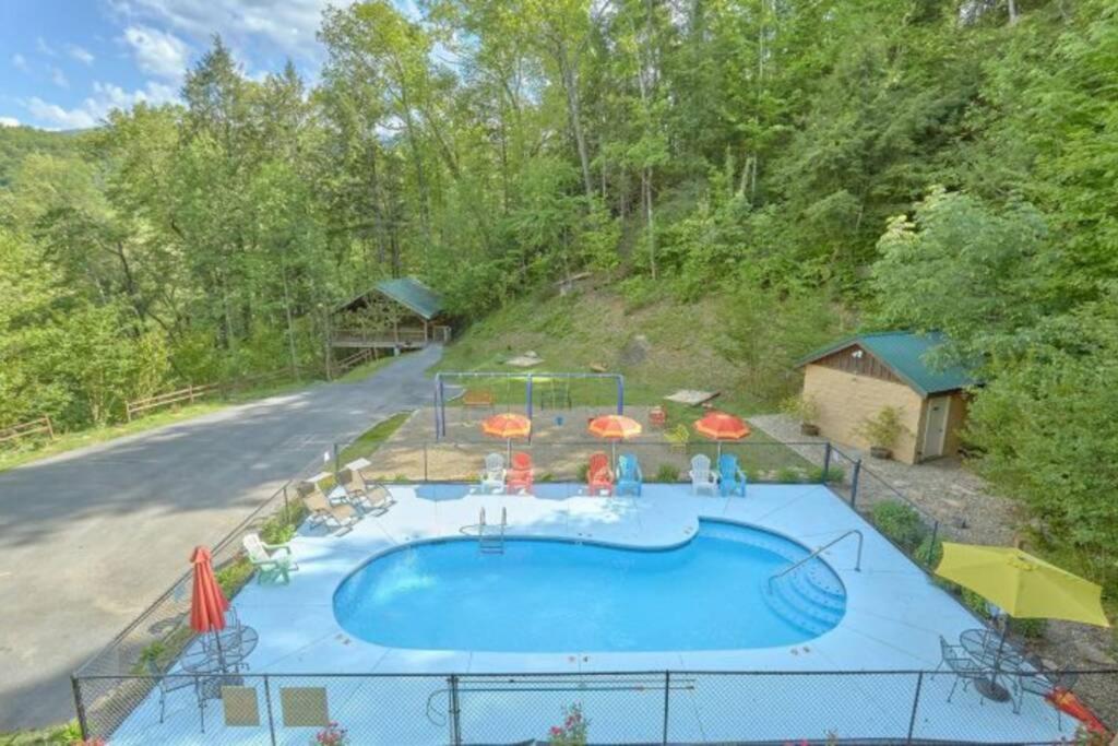 Mountain View 5 Bdrm Gatlinburg Cabin Near Downtown Arts Екстериор снимка