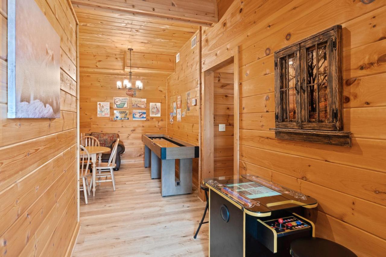 Mountain View 5 Bdrm Gatlinburg Cabin Near Downtown Arts Екстериор снимка